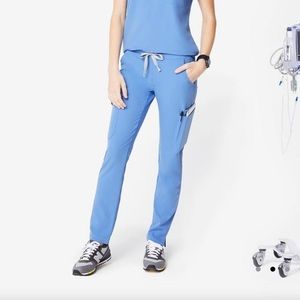 FIGS Skinny Petite Scrub Pants